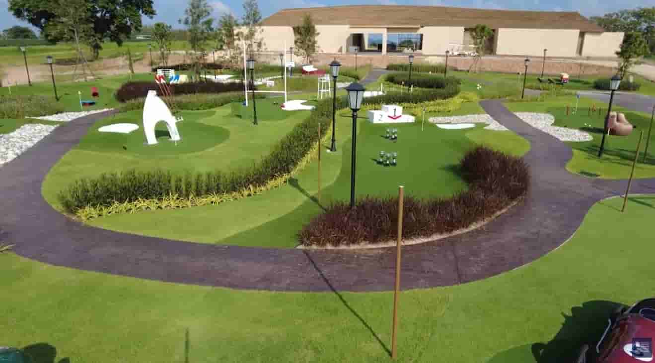 รีวิว : Mini Golf หญ้าเทียมที่ยิ่งใหญ่ที่สุด ในโครงการแรนโช ชาญวีร์ สนามกอล์ฟชื่อดังแห่งเขาใหญ่ - Image 1