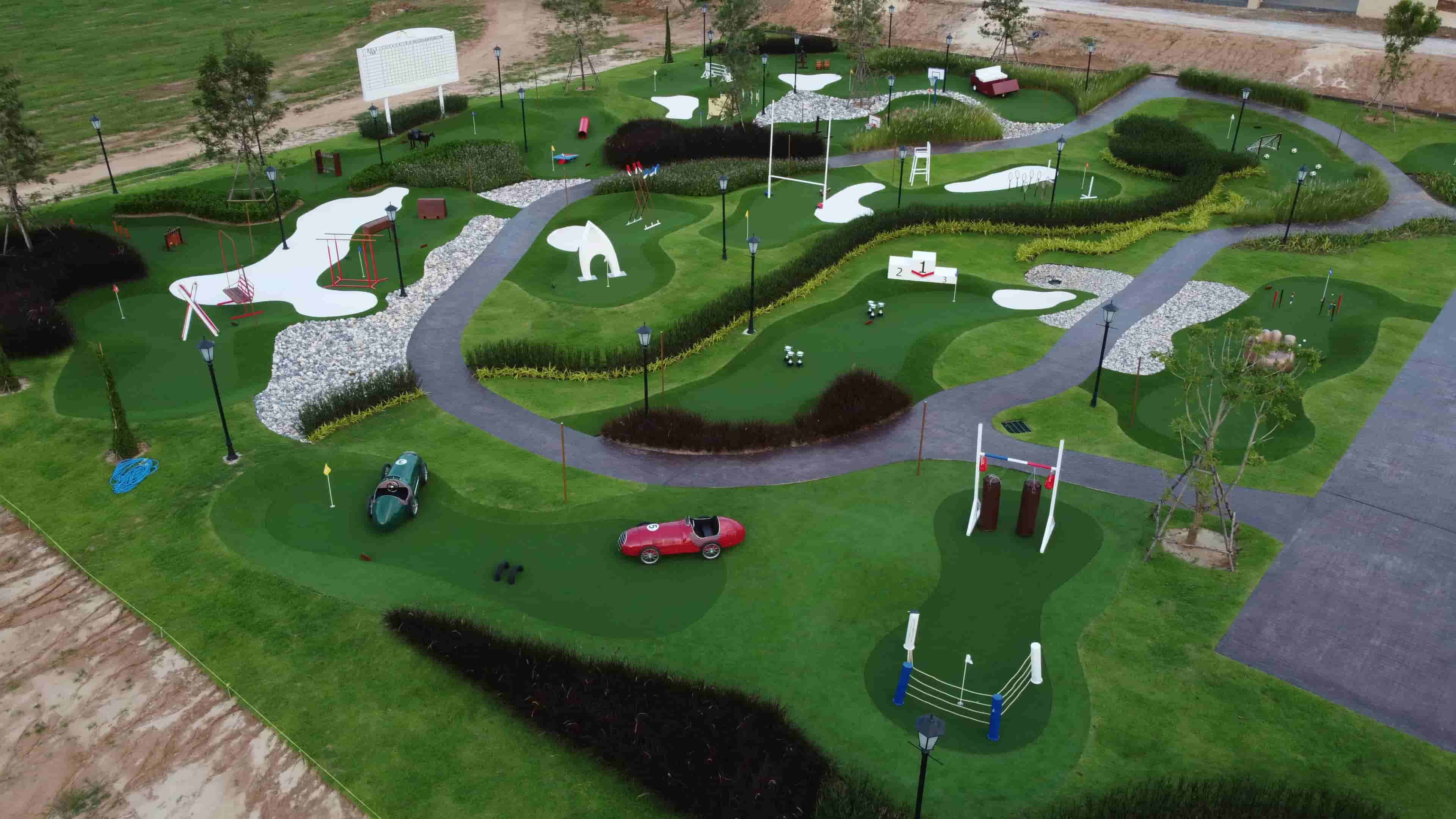 Putting Green banner