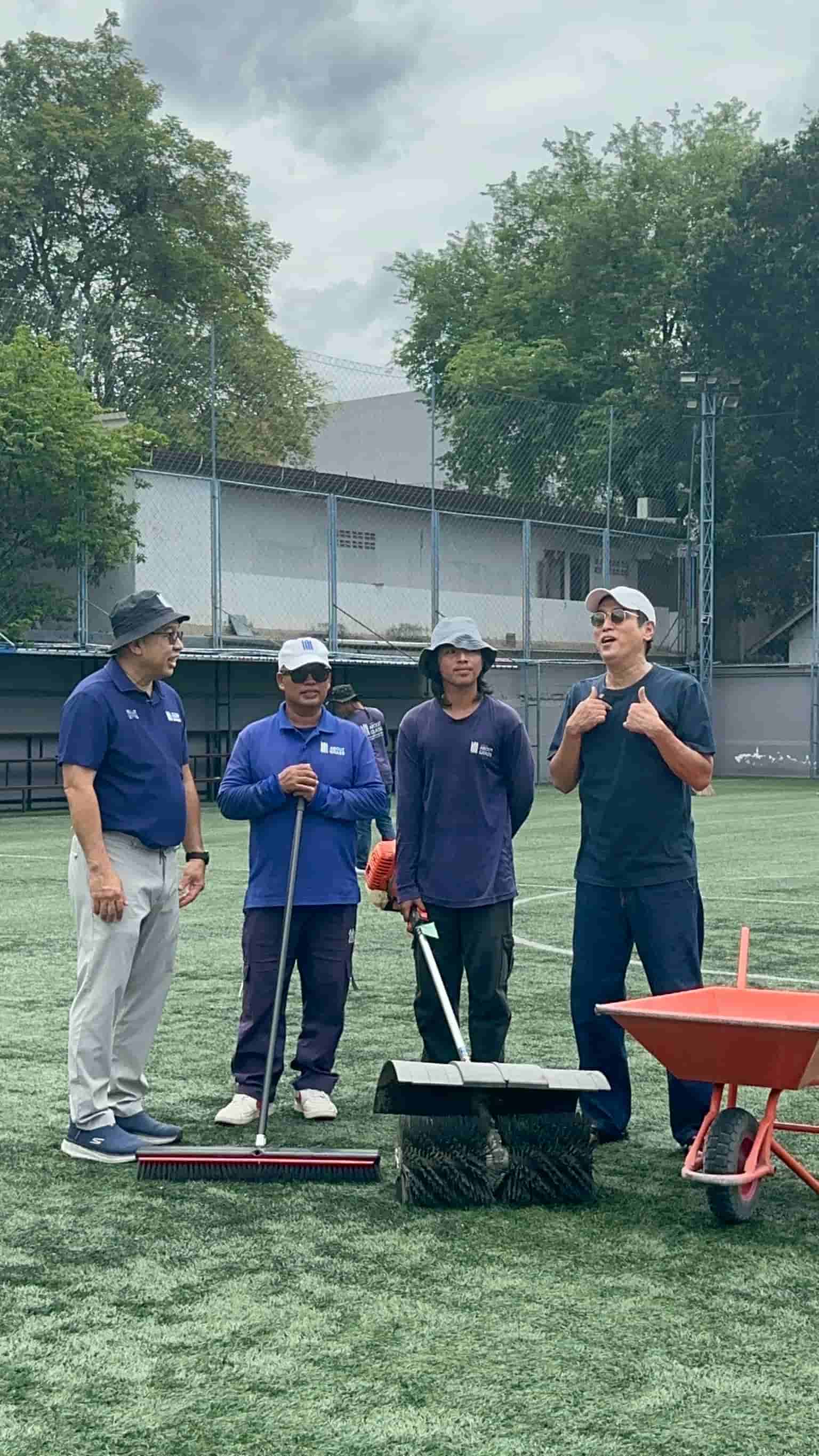 รีวิว : คุณแท่ง ศักดิ์สิทธิ์ แท่งทอง กับประสบการณ์การเลือกใช้บริการ About Grass - Image 3