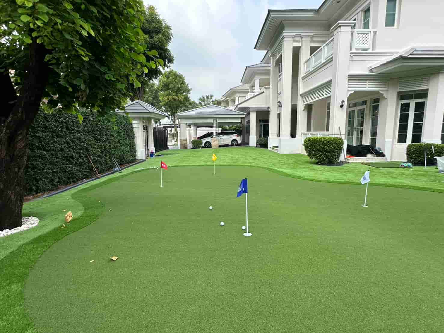 The Ultimate Private Putting Green ทำไมผู้บริหารระดับท็อปถึงต้องมี ‘กรีนซ้อมพัตต์มาตรฐานสากล’ ไว้ที่บ้าน? - Image 1